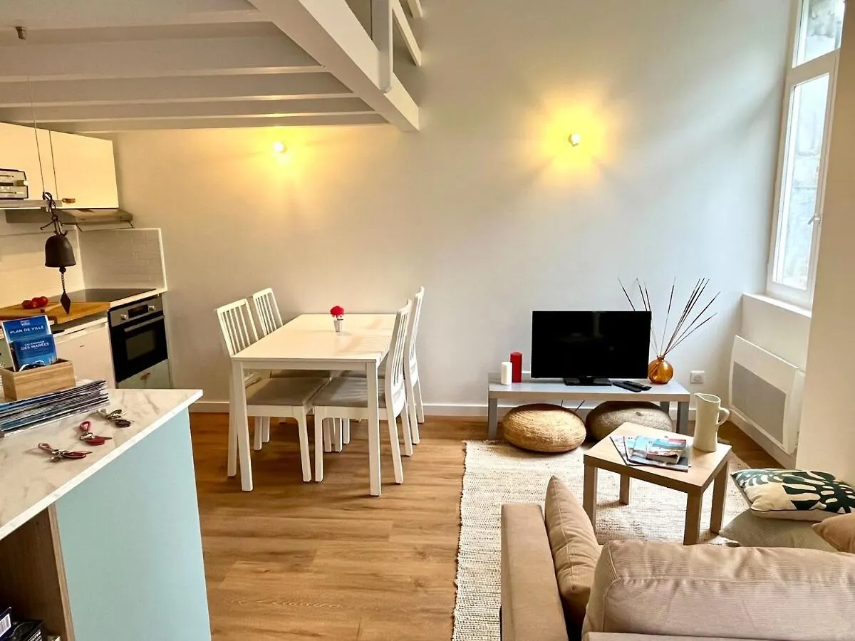 Studio 3 Personnes Avec Terrasse 50 M De La Grande Plage Biarritz Surf France