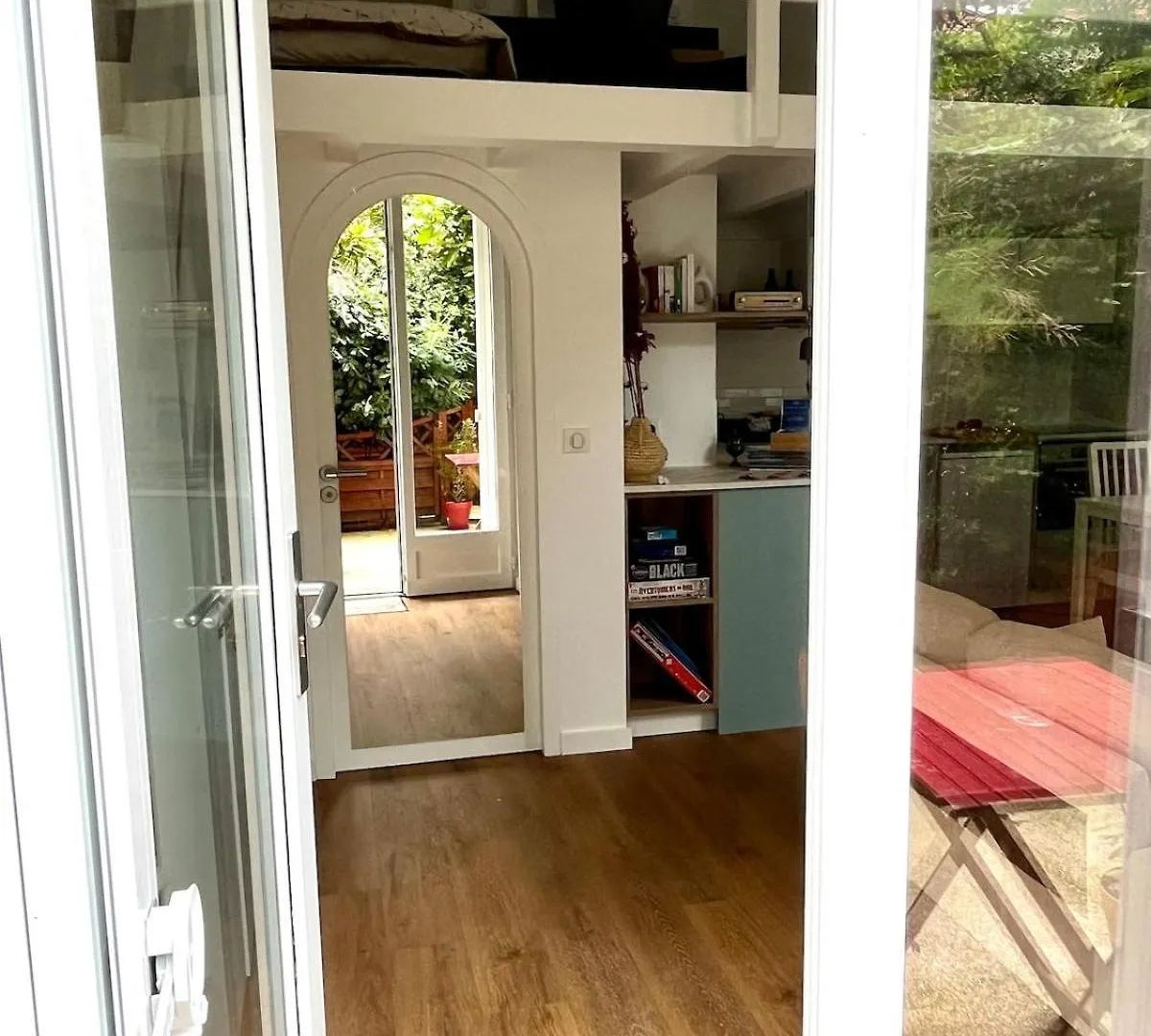 Studio 3 Personnes Avec Terrasse 50 M De La Grande Plage Biarritz Surf Apartment